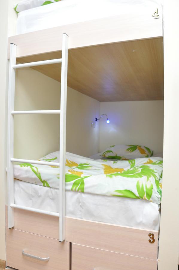 Art Hostel Almaty Bagian luar foto
