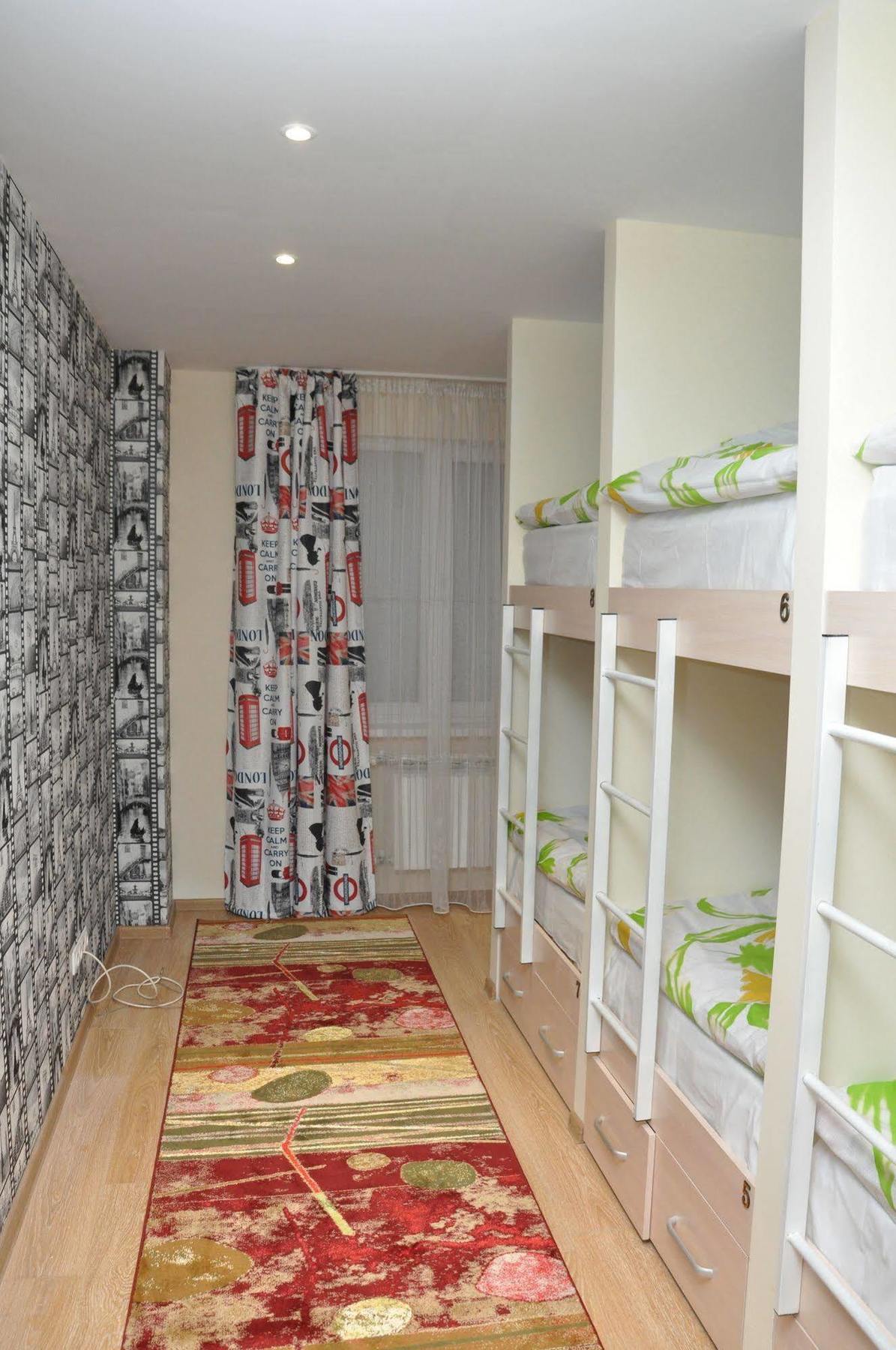 Art Hostel Almaty Bagian luar foto